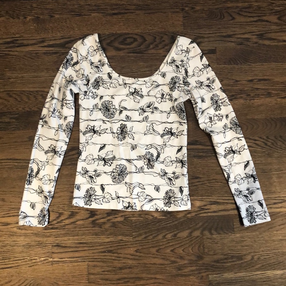 Scoop Neck Top
